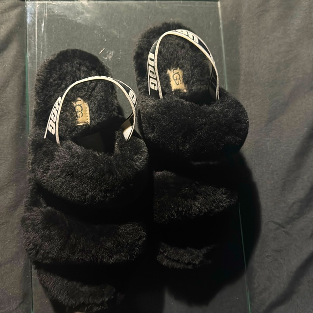 Black Ugg Slippers